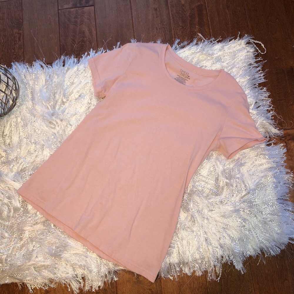 💜 Time and Tru Pink T-shirt Women’s Size Medium